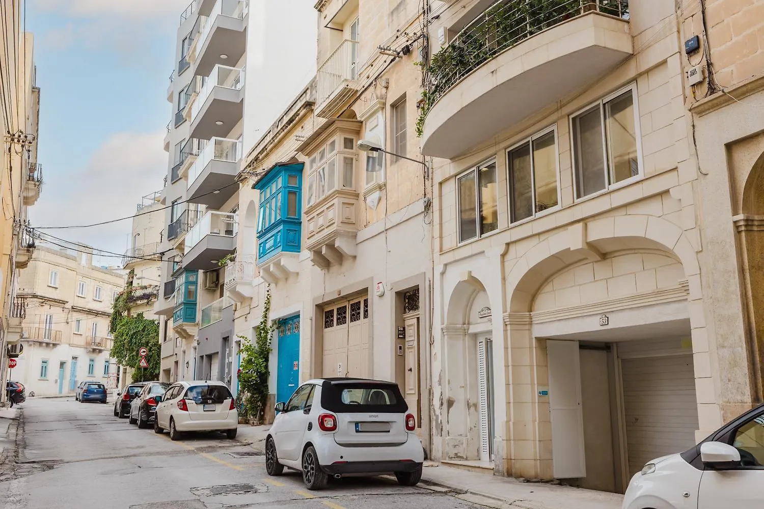 Tropea Court Sliema Apartment 5A By Homely