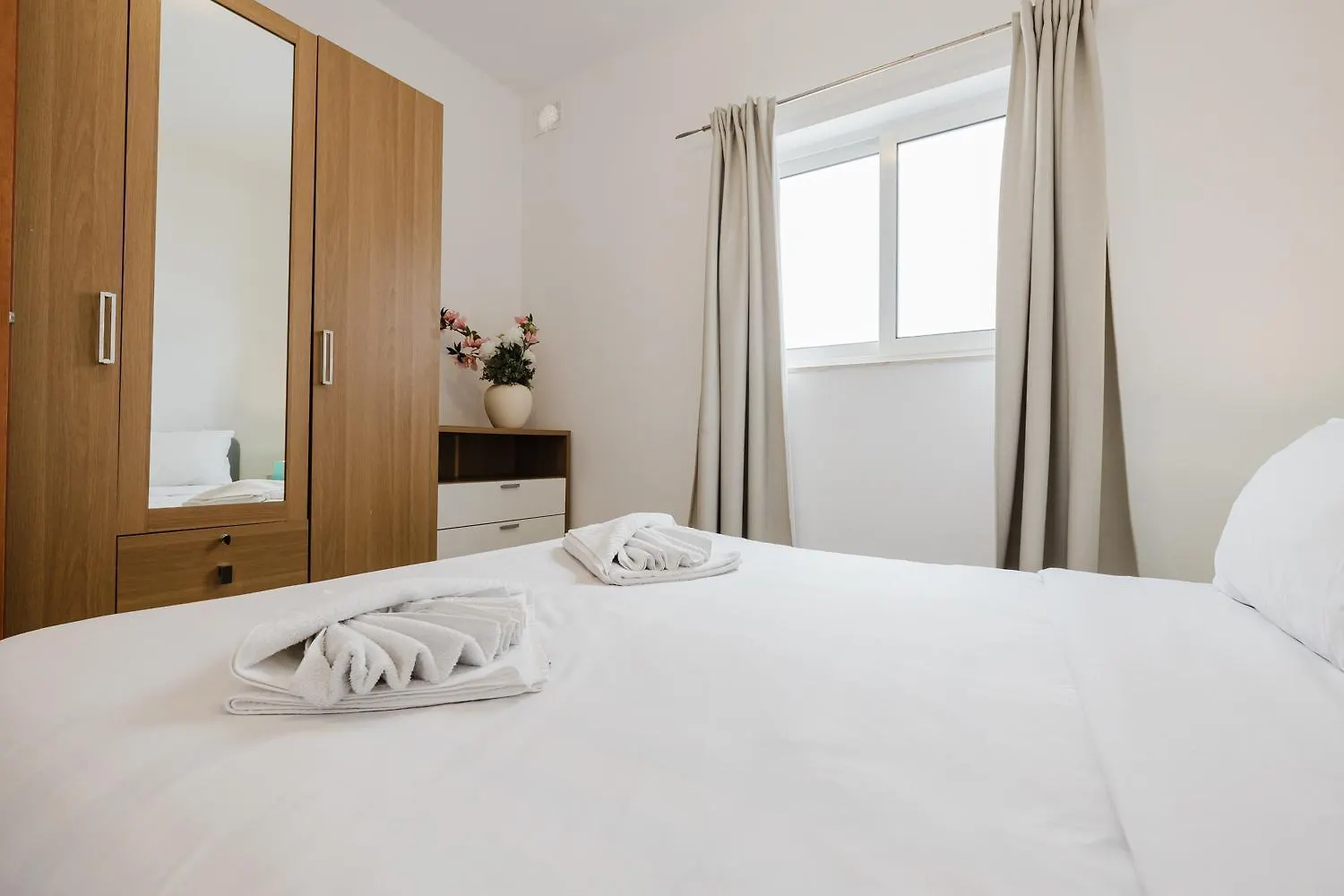 Tropea Court Sliema Apartment 5A By Homely